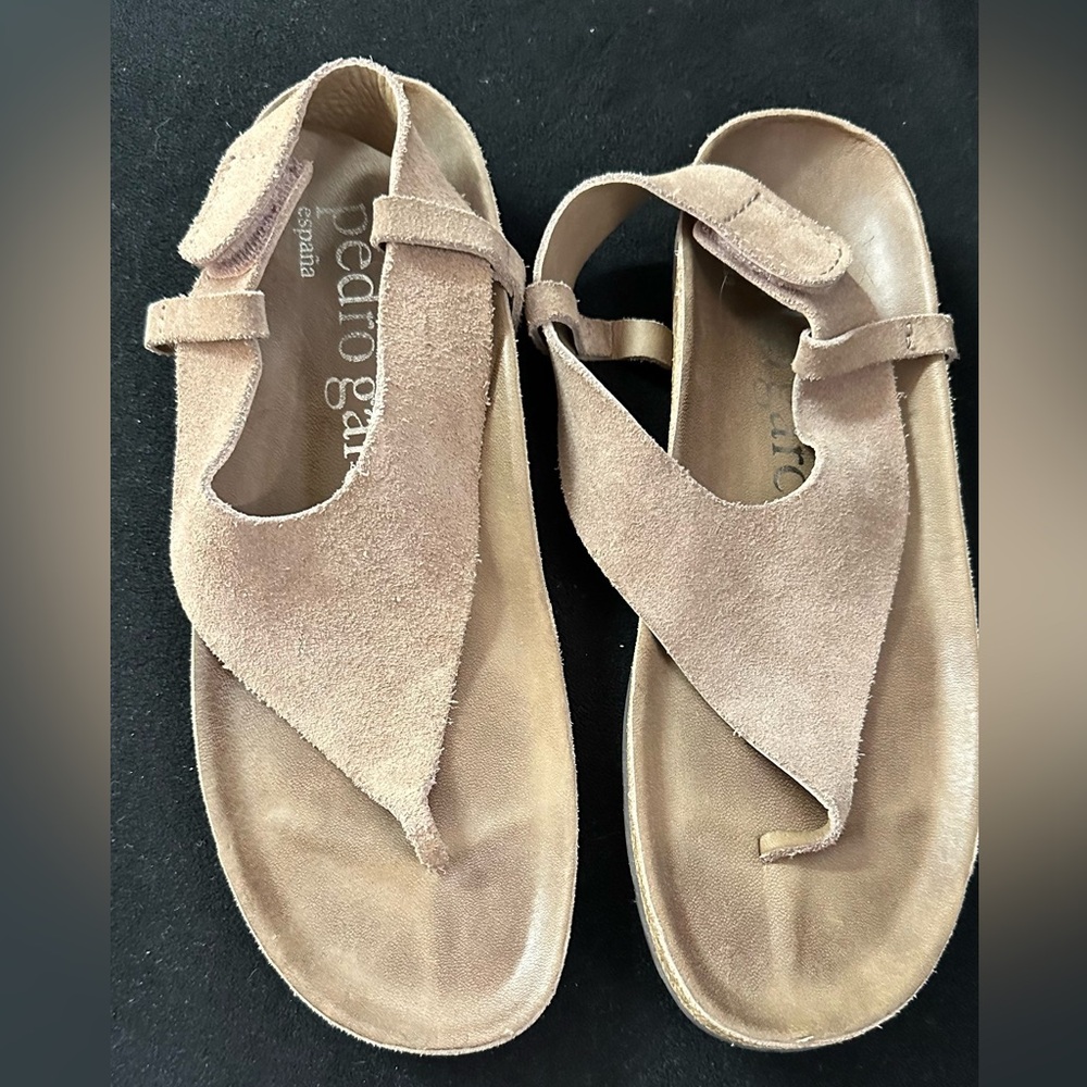 Pedro Garcia Spain Sandals, Size 40, Gray Suede